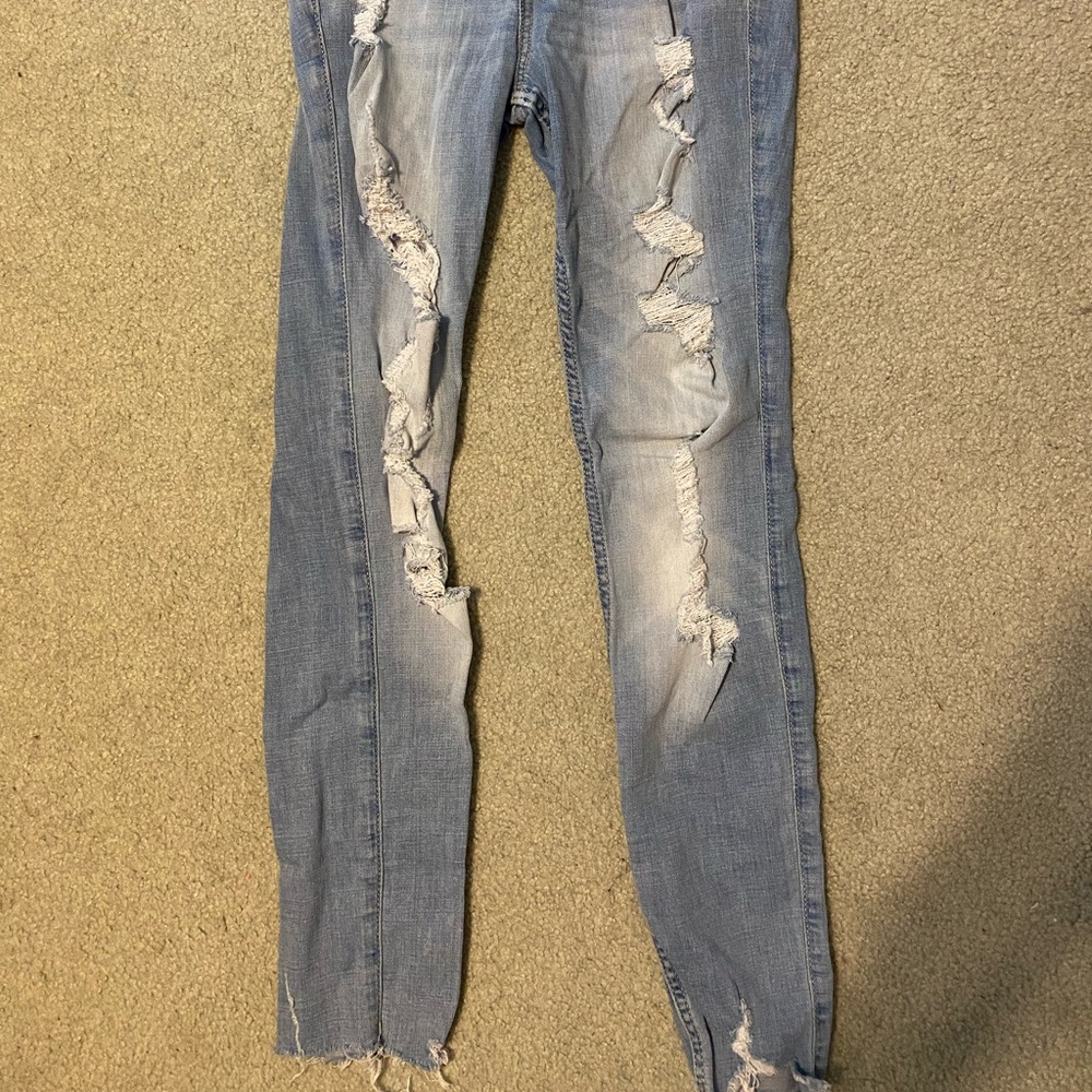 Hollister Size 7 Regular Length